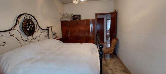 6 rooms Penthouse in Arezzo, Italy No. 238217 9