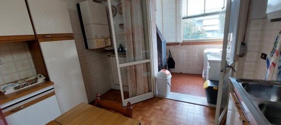 6 rooms Penthouse in Arezzo, Italy No. 238217 7