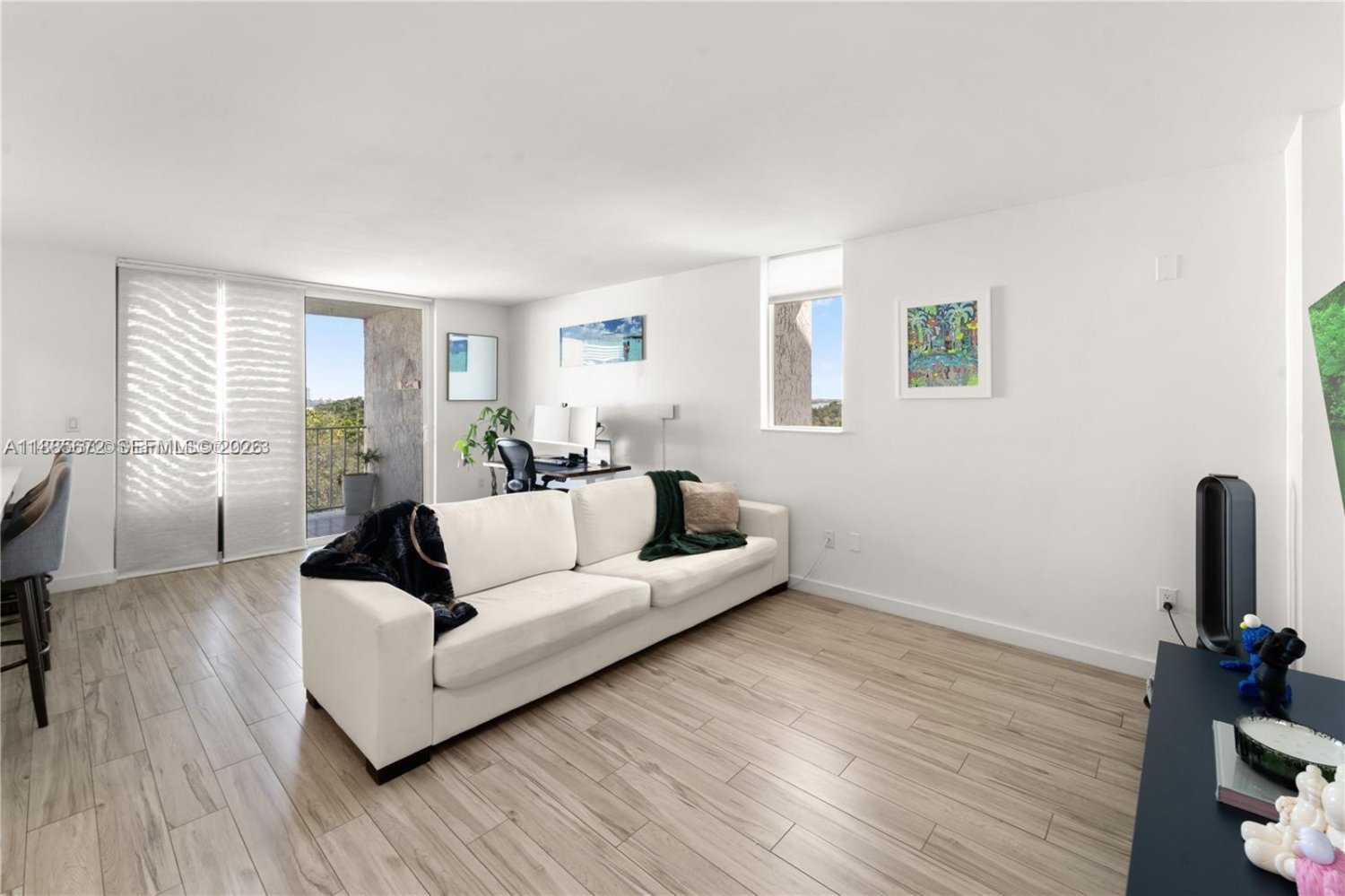 1 bedroom Commercial property for sale in Miami, Miami-Dade, Florida, USA № 615280