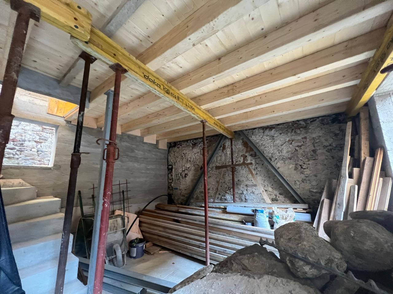 4 rooms House in Domaso, Italy No. 75290