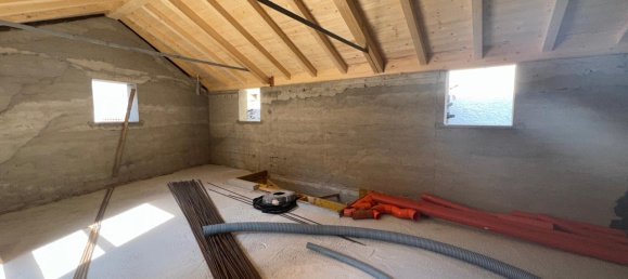 4 rooms House in Domaso, Italy No. 75290 10