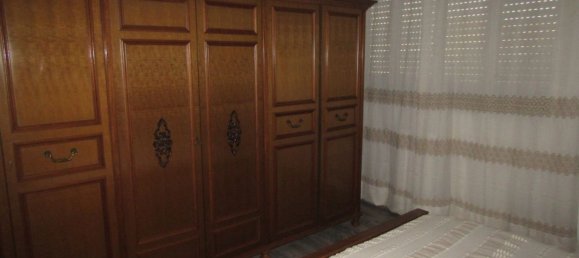 3 rooms Apartment in Carrara, Italy No. 27345 5