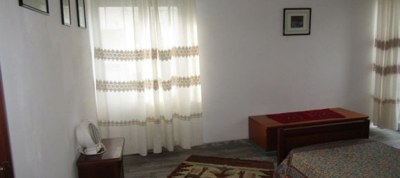 3 rooms Apartment in Carrara, Italy No. 27345 7