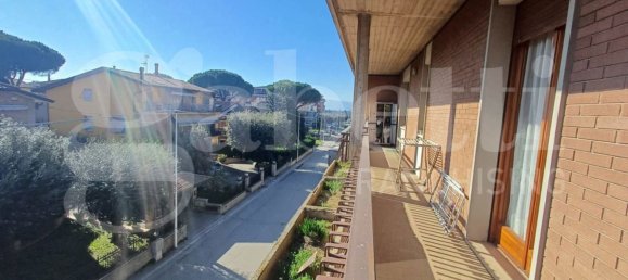 3غرفة بانتهاوس في Bastia Umbra, Italy رقم 51679 4