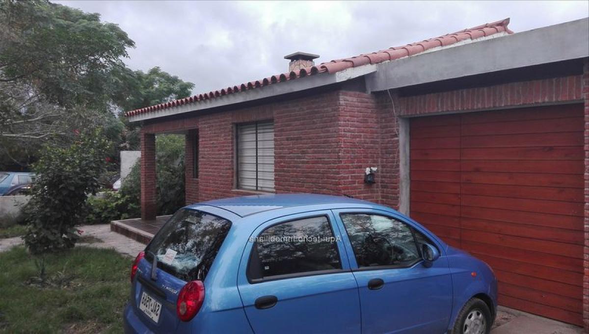 2 bedrooms House in Canelones, Uruguay No. 11999