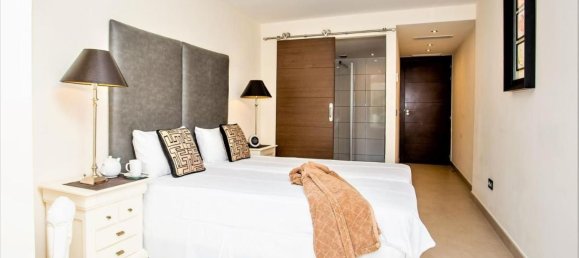 7 Schlafzimmer Villa in Marbella, Spain, Nr. 117803 13