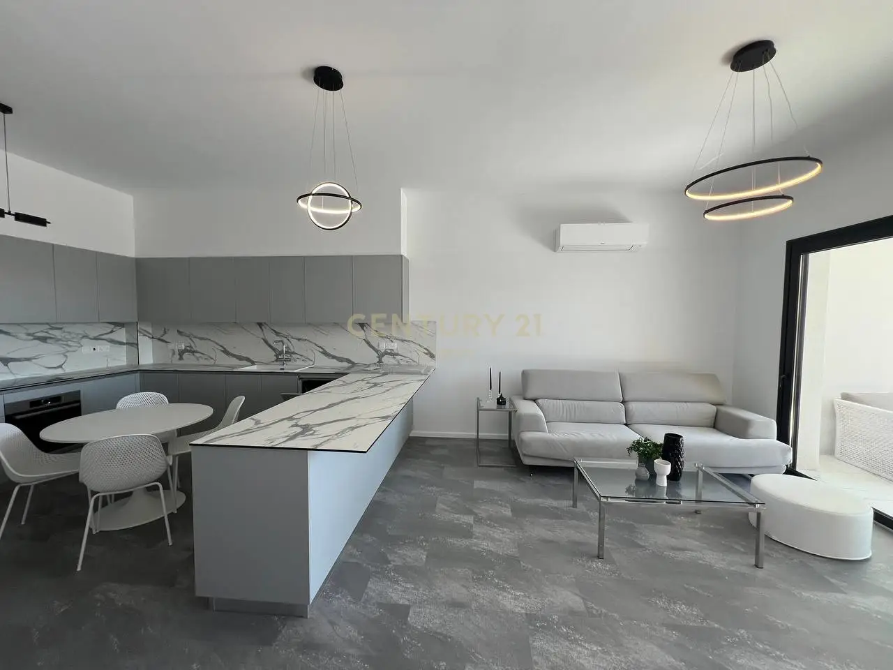 Apartamento de 2 dormitorios en Agios Athanasios, Cyprus No. 5401