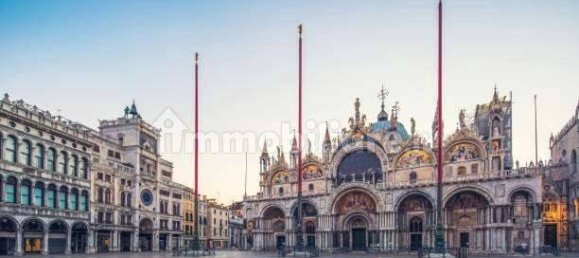 4 rooms Commercial property in Venice, Italy No. 61839 10