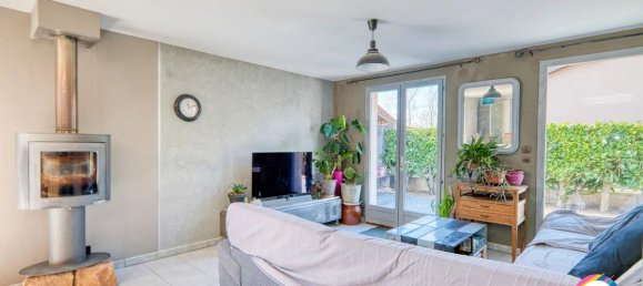 3 bedrooms House in Rhone, France No. 200396 17