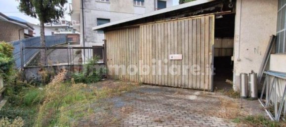 Склад с 5 комнатами в Лумедзане, Италия № 6467 20