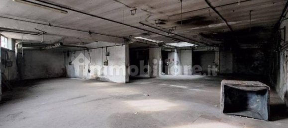 Склад с 5 комнатами в Лумедзане, Италия № 6467 42