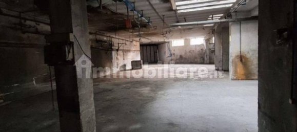 Склад с 5 комнатами в Лумедзане, Италия № 6467 47