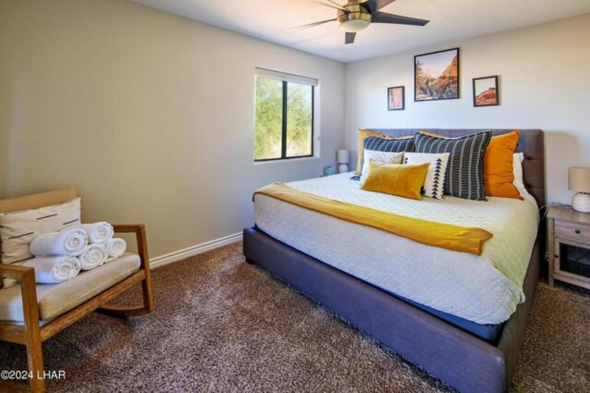 4 bedrooms House in Lake Havasu City, USA No. 393069