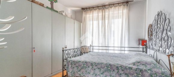4 bedrooms Apartment in Milan, Italy No. 376735 31