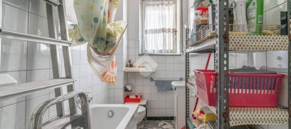 4 bedrooms Apartment in Milan, Italy No. 376735 40