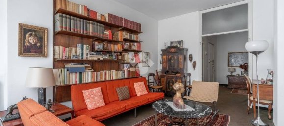 4 bedrooms Apartment in Milan, Italy No. 376735 20