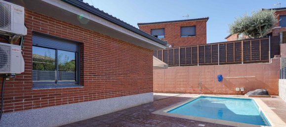 5 bedrooms House in Masquefa, Spain No. 149493 12