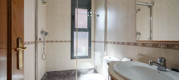 5 bedrooms House in Masquefa, Spain No. 149493 40