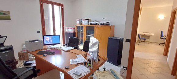 3 bedrooms Apartment in Oria, Italy No. 337111 15