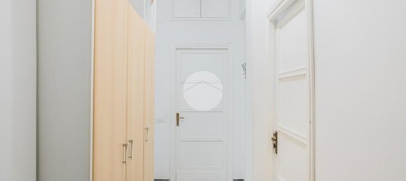 2 bedrooms Apartment in Rome, Italy No. 316267 3