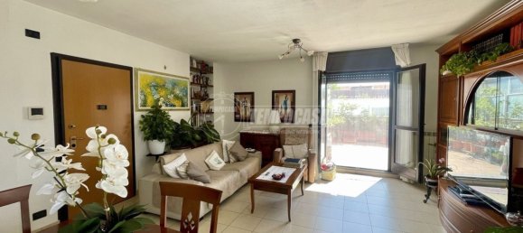 Apartamento de 4 divisões em Pieve Emanuele, Italy N.º 132310 6