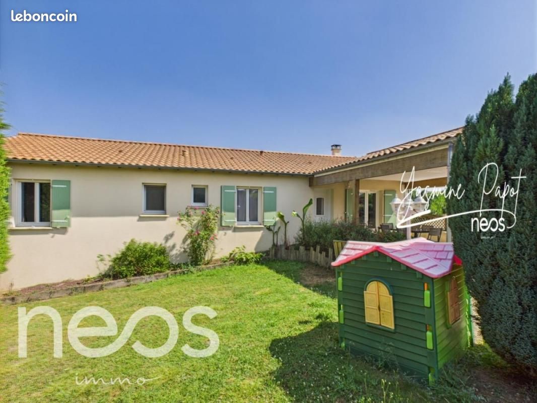 6 Schlafzimmer Haus in Deux-Sevres, France, Nr. 338938