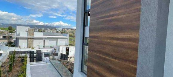 6 bedrooms Villa in Parekklisia, Cyprus No. 7425 2