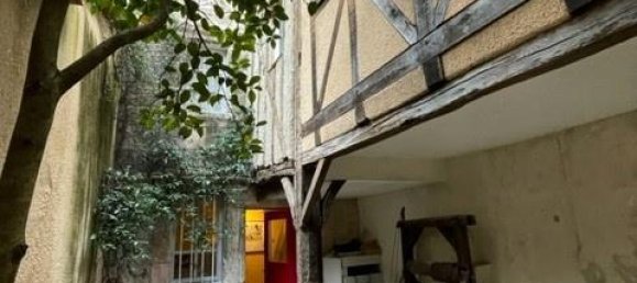 Дом с 8 спальнями в Пуатье, Франция № 361807 3