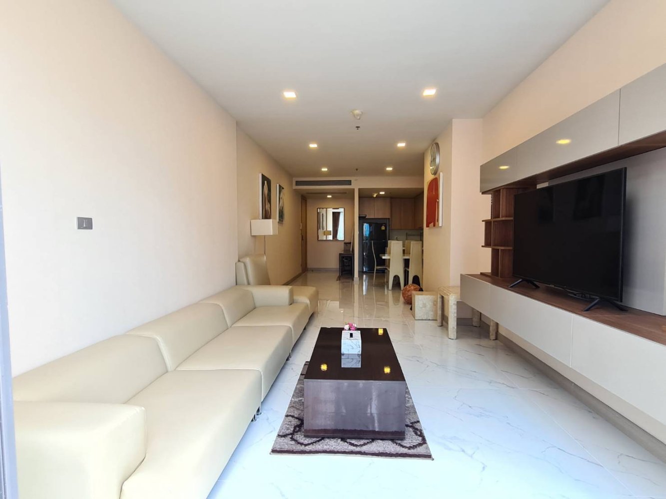 3 bedrooms Condo in Bangkok, Thailand No. 6653