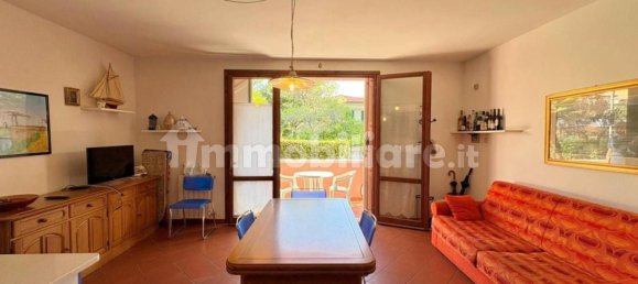 2 bedrooms House in Massa, Italy No. 355246 5