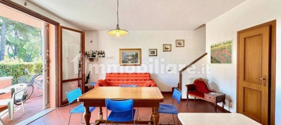 2 bedrooms House in Massa, Italy No. 355246 6