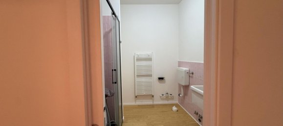 3 bedrooms Apartment in Bologna, Italy No. 376793 14