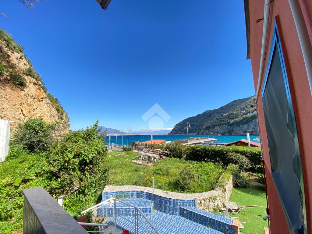Apartamento T2 em Vico Equense, Italy N.º 89947