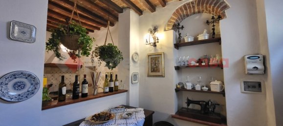 2غرفة شقة في Montescudaio, Italy رقم 79212 3