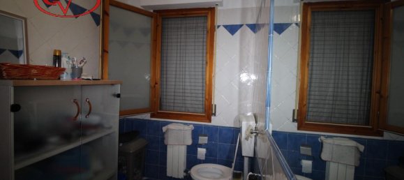 3 rooms House in Bucine, Italy No. 224633 5