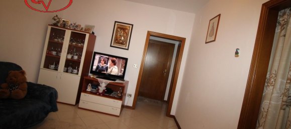 3 rooms House in Bucine, Italy No. 224633 9