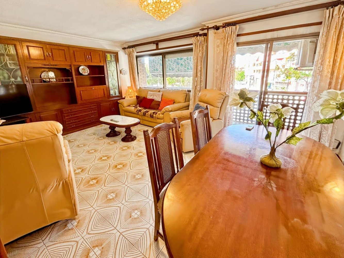 3 bedrooms Apartment in Alicante, Spain No. 259107