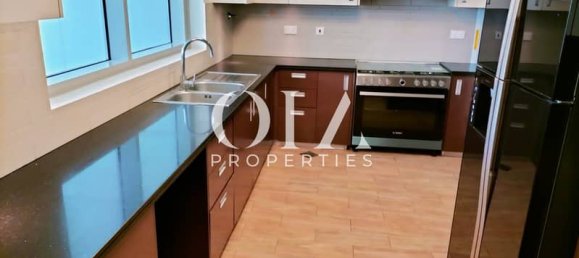 3 bedrooms Townhouse in Al Reem Island, UAE No. 17292 4