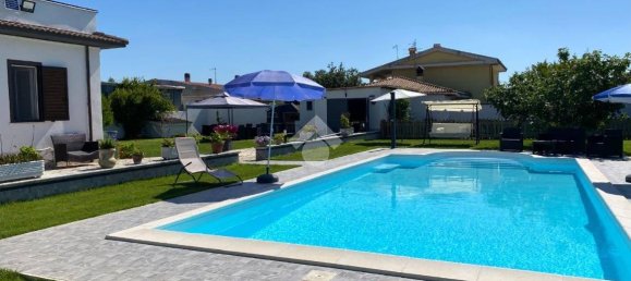 3 bedrooms Villa in Anzio, Italy No. 47713 22