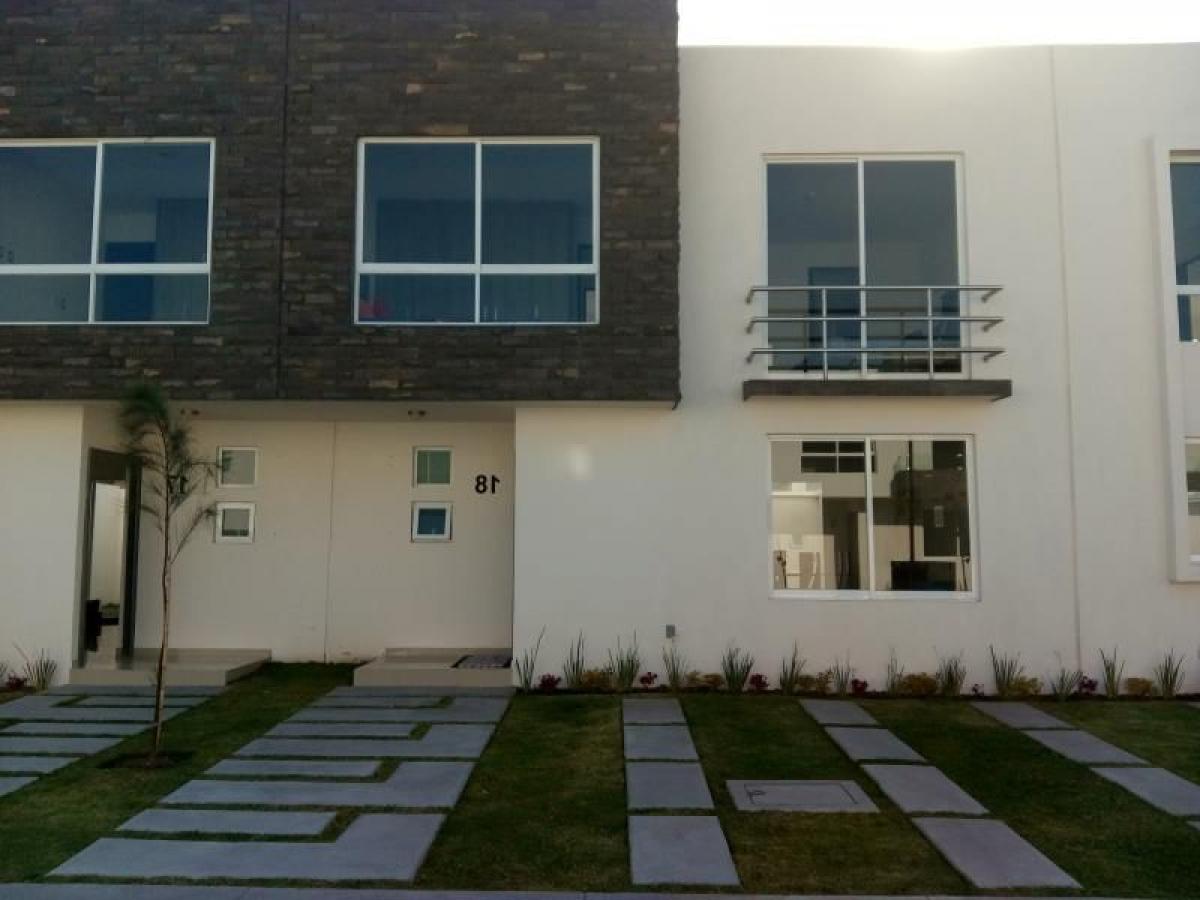 3 bedrooms House in San Mateo Atenco, Mexico No. 224386
