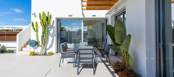 Villa de 3 dormitorios en Los Montesinos, Spain No. 154648 9