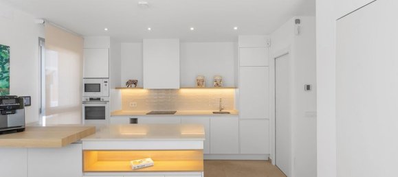 Villa de 3 dormitorios en Los Montesinos, Spain No. 154648 17