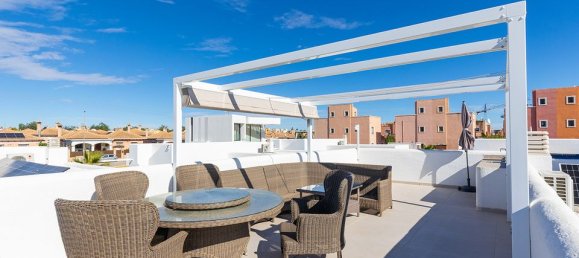 Villa de 3 dormitorios en Los Montesinos, Spain No. 154648 37