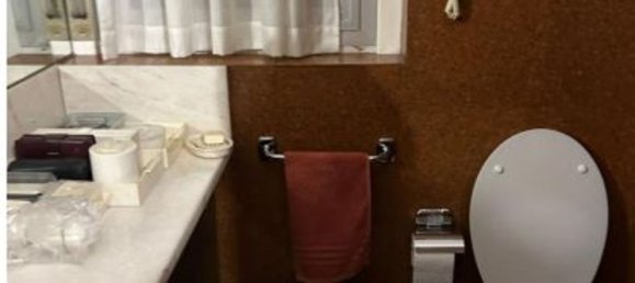 7-salle Appartement à Erba, Italy No. 8397 11