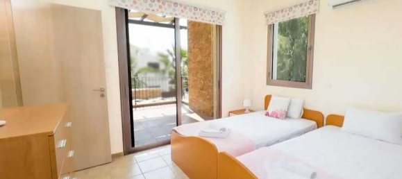 Коммерческая недвижимость с 3 спальнями в Айя Напа, Кипр № 16630 8