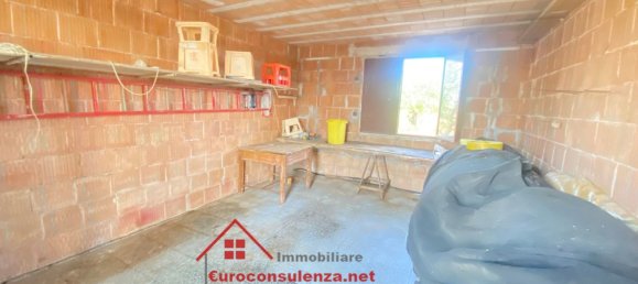 23m² Warehouse in Melissano, Italy No. 326399 11