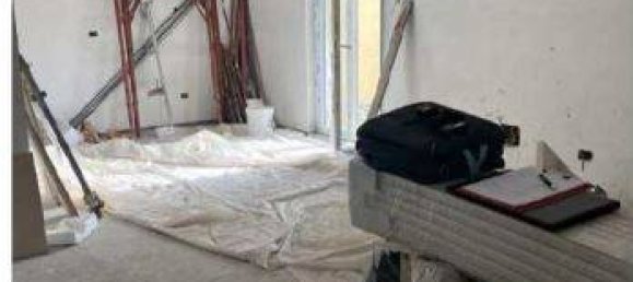 85m² Warehouse in Milan, Italy No. 270209 15