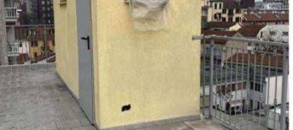 85m² Warehouse in Milan, Italy No. 270209 3