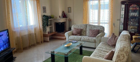 Apartamento de 3 divisões em Rionero in Vulture, Italy N.º 254569 4