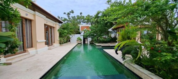 5 Schlafzimmer Villa in Pattaya, Thailand, Nr. 19296 3